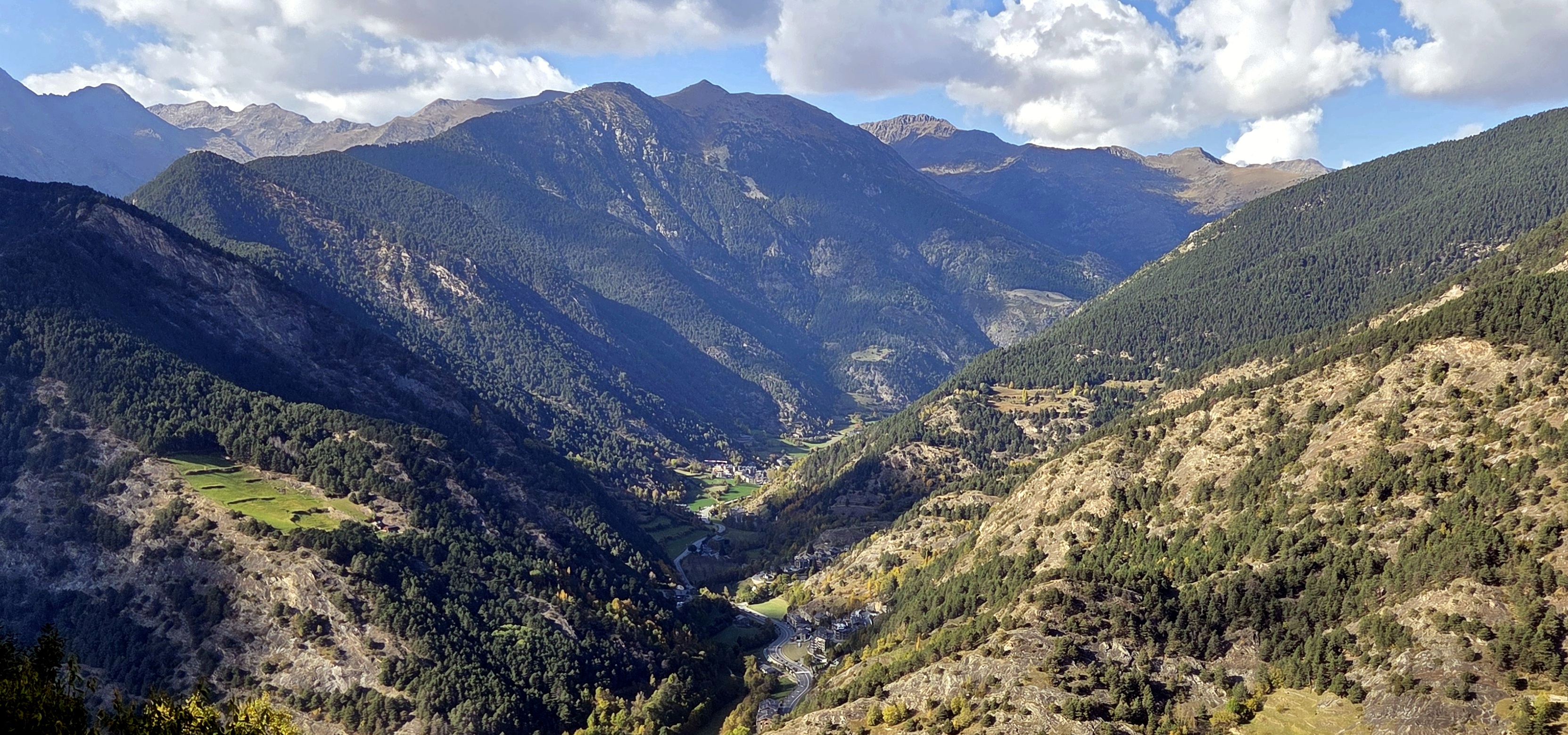 Castellfollit de la Roca - Andorra