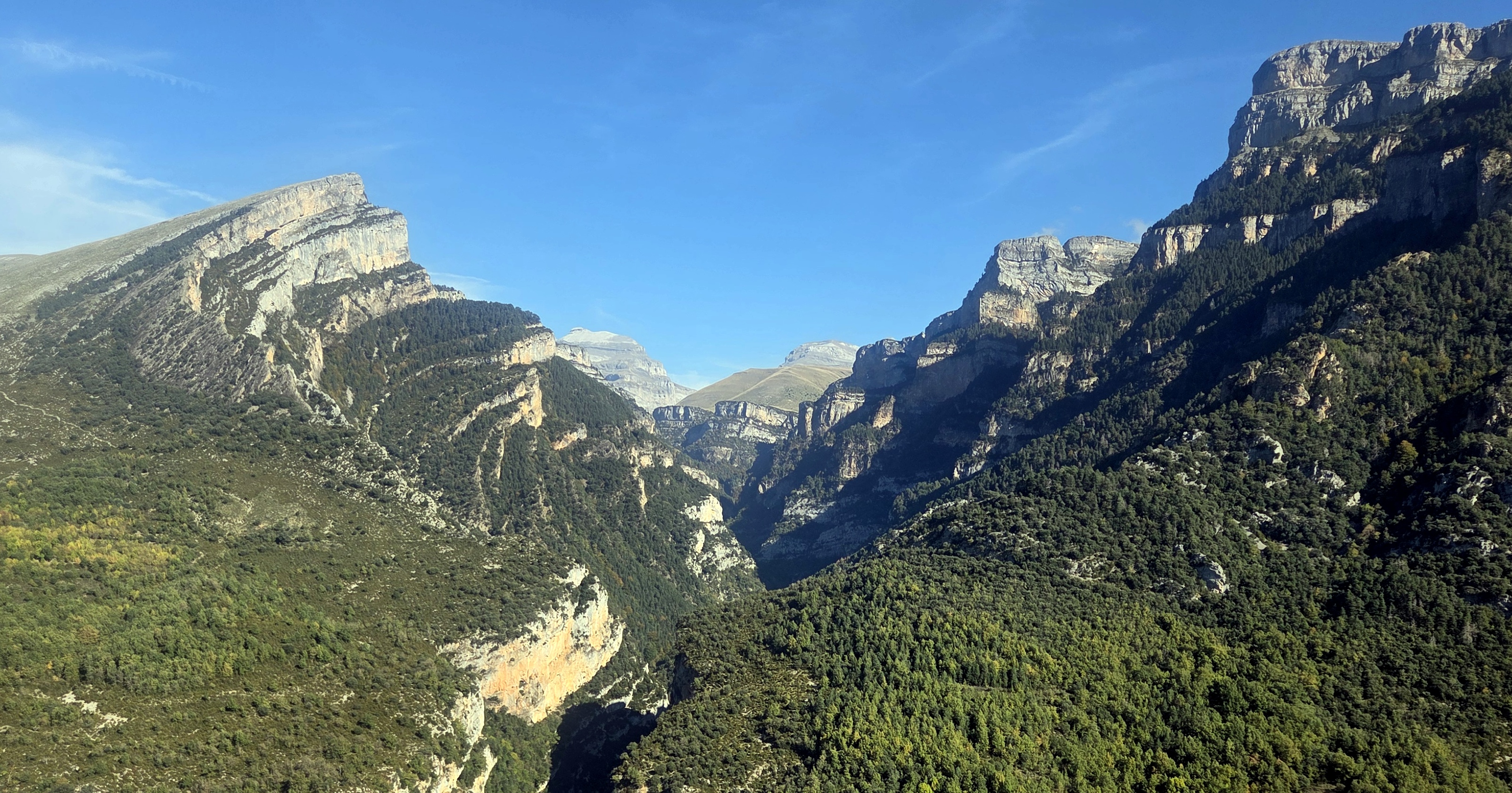 Aínsa - Cañón del Añisclo - Irún